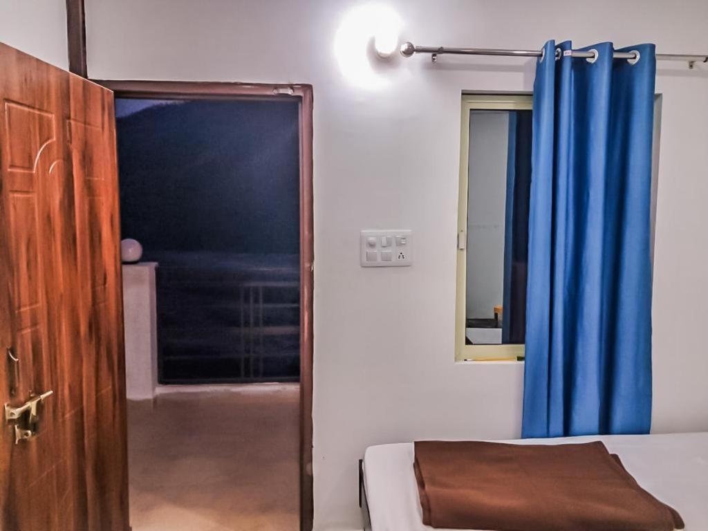 Sparkle Hotel Nanda Rishīkesh Extérieur photo